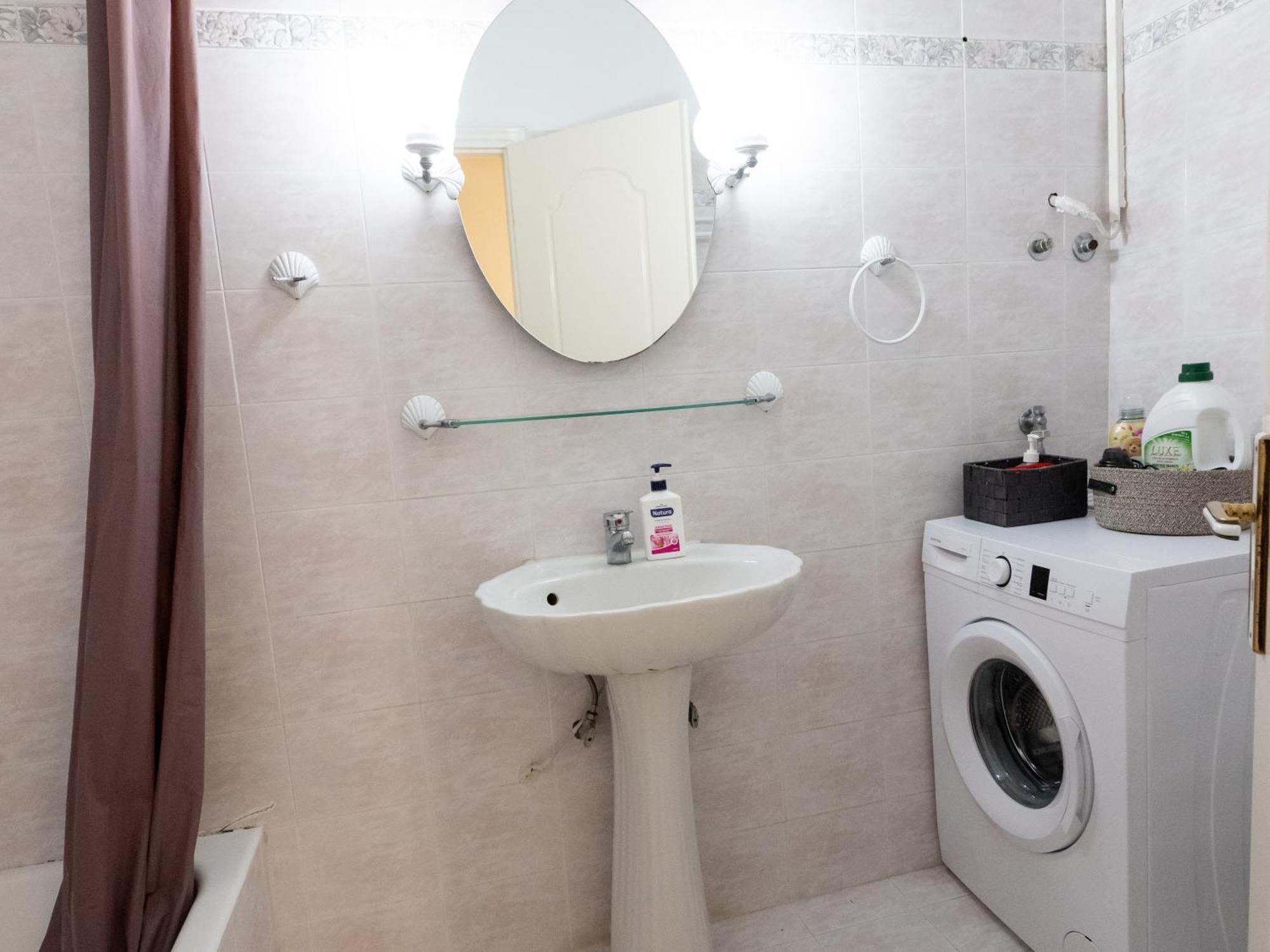 Mando Patrasso - Classical Apartment In The Center Of Patras With Free Parking Buitenkant foto